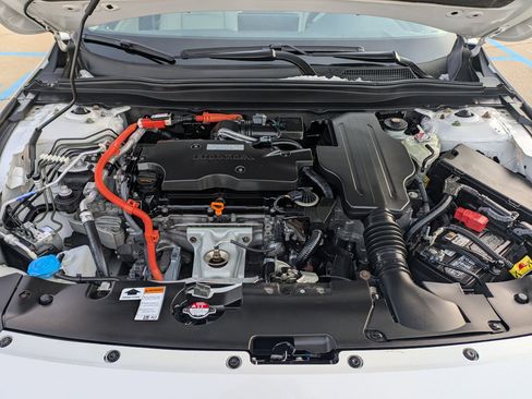 Certified 2019 Honda Accord Touring image 28