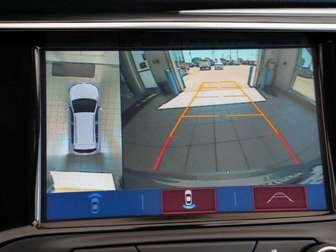 Used 2020 Buick Envision Premium w/ Driver Confidence Package image 29