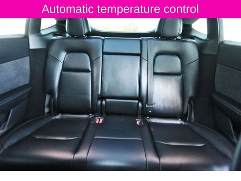 Used 2023 Tesla Model Y Performance image 12