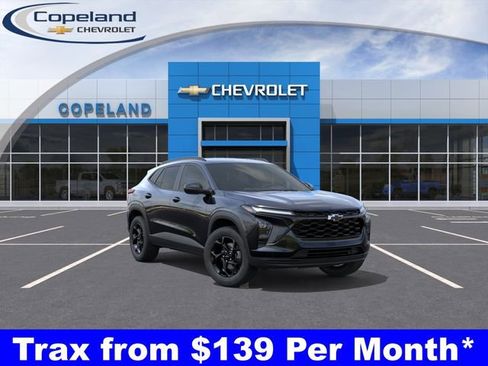 New 2026 Chevrolet Trax LT w/ Driver Confidence Package FWD image 1