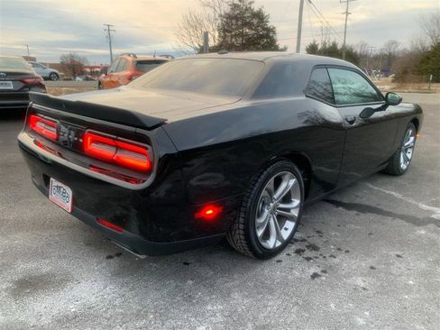 Used 2020 Dodge Challenger R/T image 4