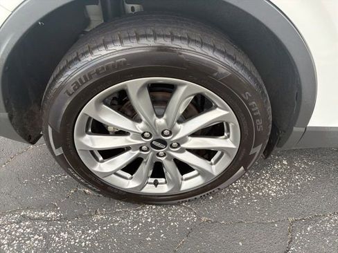 Used 2021 Lincoln Corsair AWD w/ Premium Package image 8