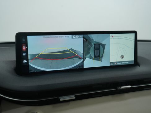 Used 2024 Genesis GV70 2.5T Advanced w/ Advanced Package image 30