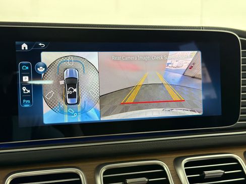 New 2026 Mercedes-Benz GLE 580 4MATIC image 20