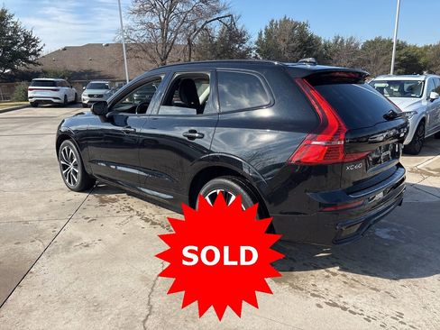 Certified 2023 Volvo XC60 B5 Plus w/ Protection Package Premier image 7