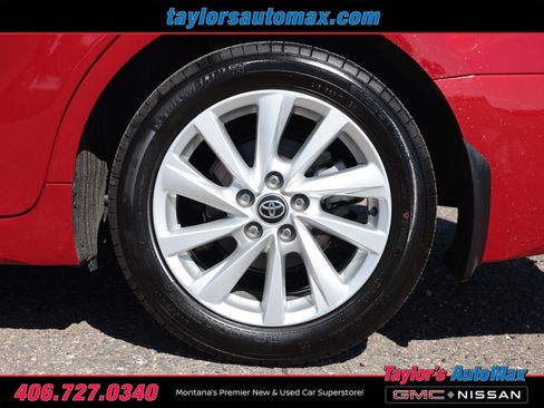 Used 2024 Toyota Camry SE FWD image 30