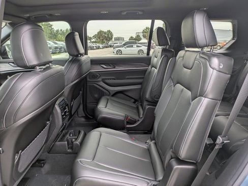 New 2026 Jeep Grand Cherokee L Limited w/ Limited Altitude Package RWD image 14