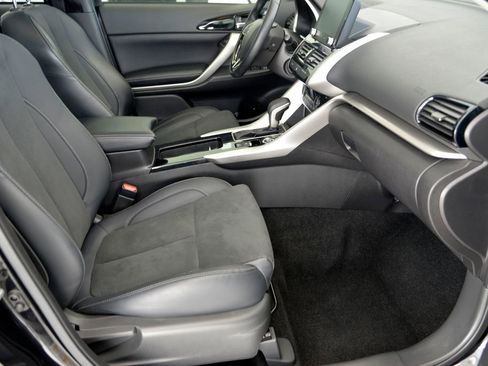 Used 2024 Mitsubishi Eclipse Cross SE image 30