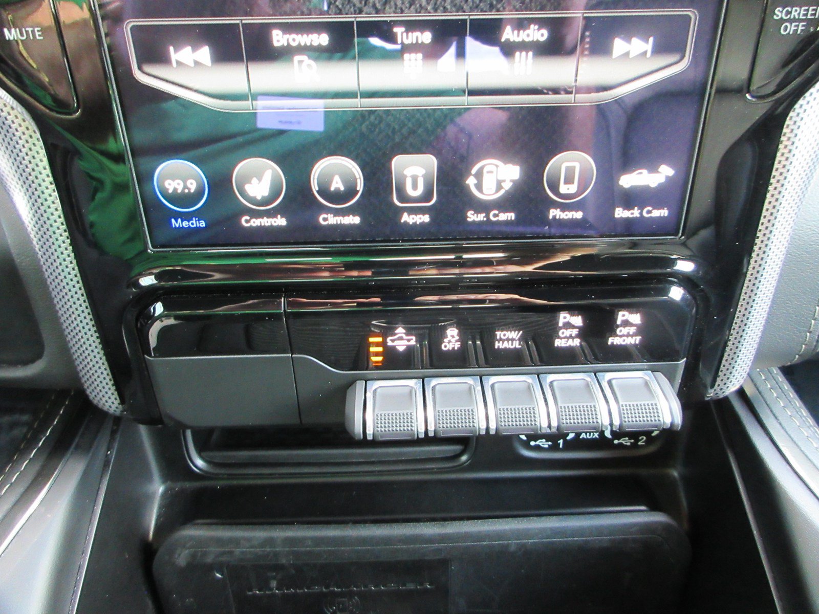 Used 2020 RAM 1500 Limited AWD/4WD image 48