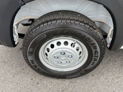 Used 2025 RAM ProMaster 1500 w/ Convenience Group image 14