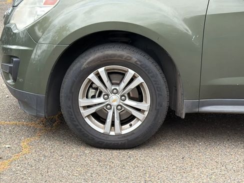 Used 2015 Chevrolet Equinox LT image 9