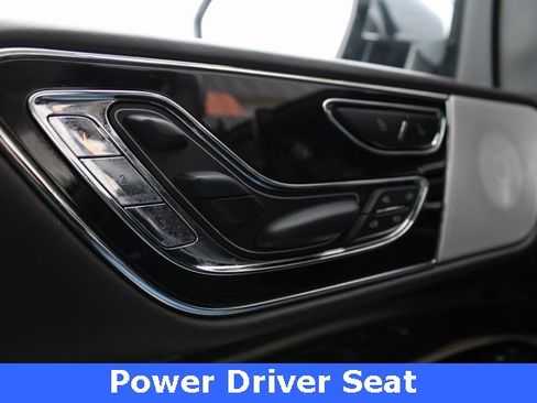 Certified 2022 Lincoln Navigator Black Label image 4