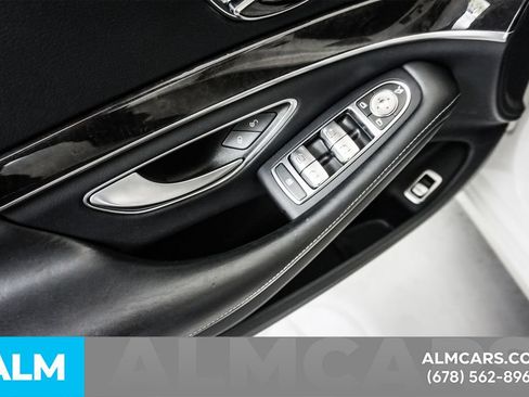 Used 2020 Mercedes-Benz S 560 Sedan image 46