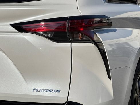 New 2026 Toyota Sienna Platinum AWD/4WD image 35