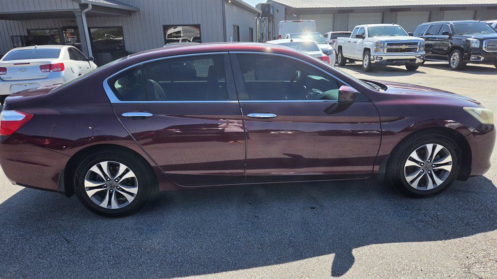 Used 2014 Honda Accord LX image 2
