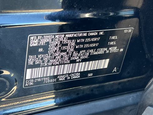Used 2021 Toyota RAV4 LE FWD image 32