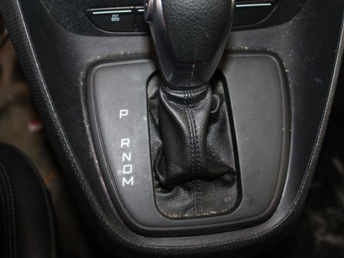 Used 2022 Ford Transit Connect XL image 24