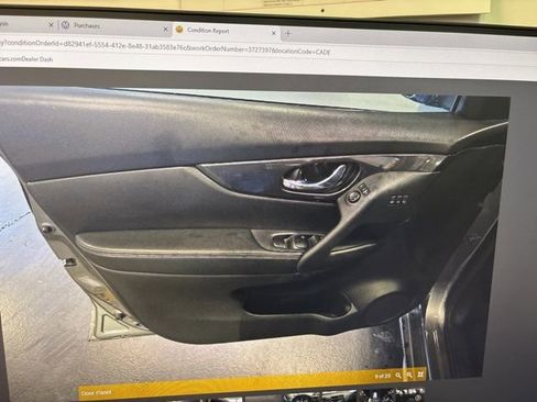 Used 2019 Nissan Rogue SV w/ Premium Package image 9