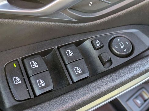 Used 2019 BMW 330i xDrive Sedan w/ Convenience Package image 19