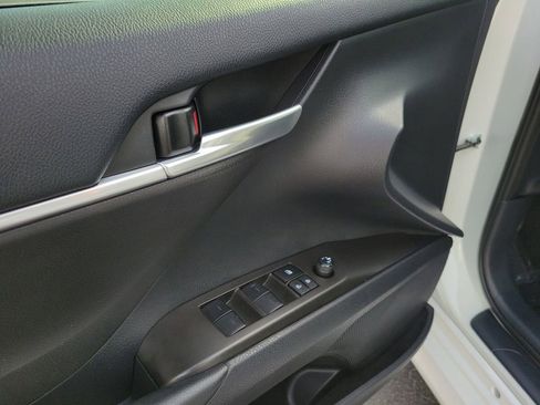 Used 2023 Toyota Camry LE image 21