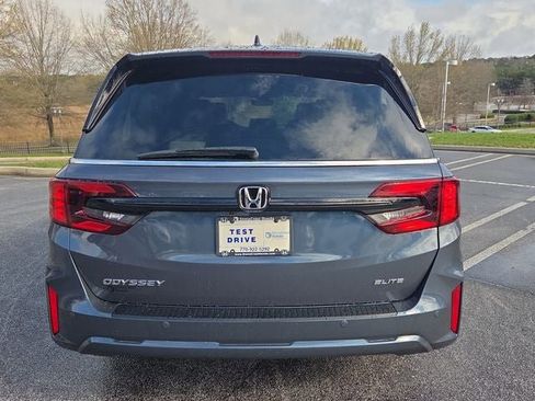 New 2026 Honda Odyssey Elite image 4