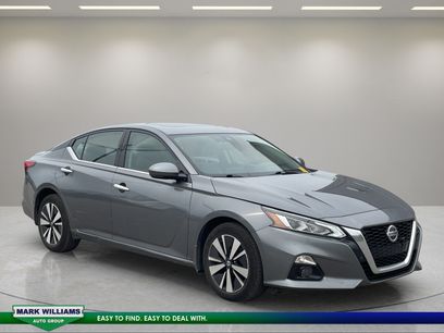 Used 2021 Nissan Altima 2.5 SL