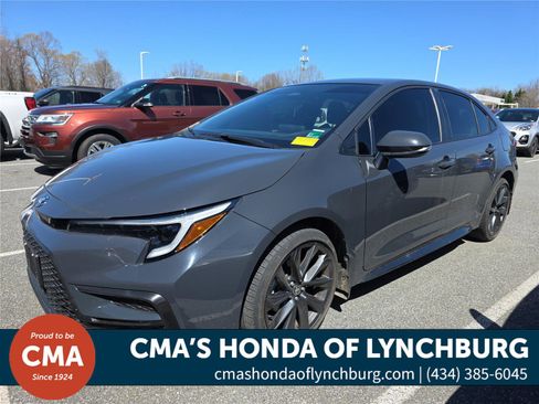 Used 2024 Toyota Corolla SE image 1