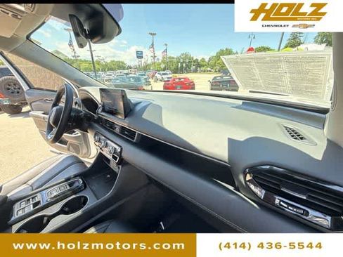 Used 2025 Honda Pilot Touring image 29