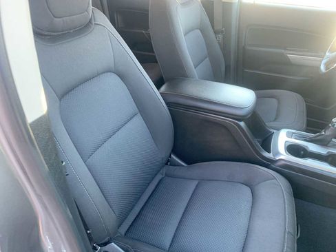 Certified 2022 Chevrolet Colorado LT w/ LT Convenience Package image 24