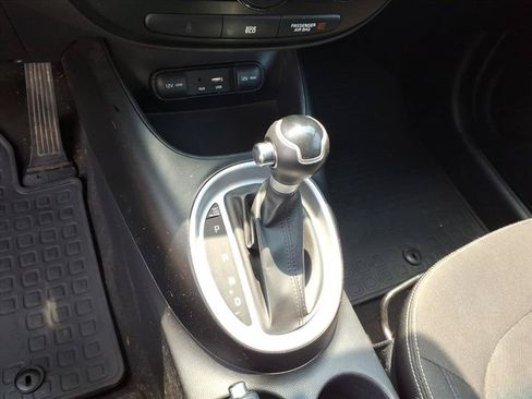 Used 2016 Kia Soul w/ Convenience Package FWD image 33