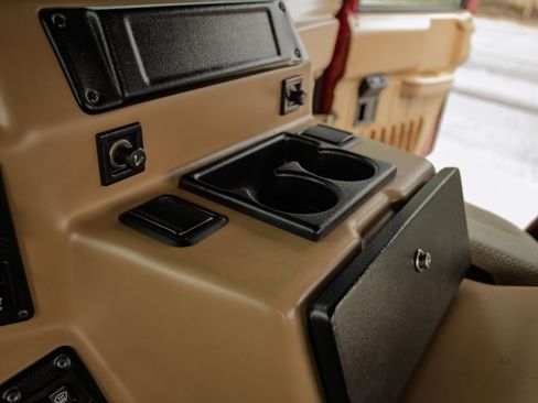 Used 1998 HUMMER H1 4-Door Open Top image 27