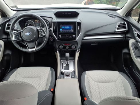 Certified 2023 Subaru Forester Premium AWD/4WD image 11
