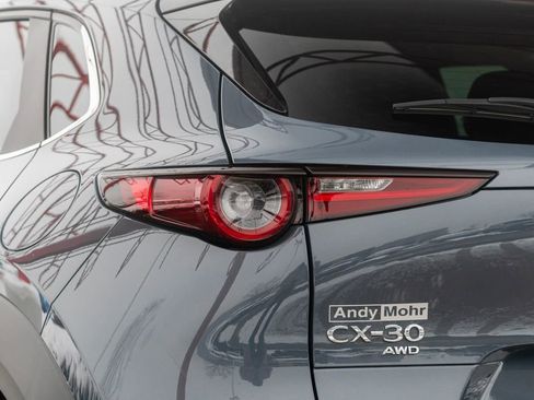 Used 2025 MAZDA CX-30 AWD 2.5 S w/ Preferred Package image 10