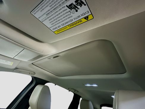 Used 2024 MAZDA CX-90 Plug-In Hybrid w/ Preferred image 27