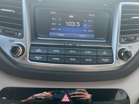 Used 2017 Hyundai Tucson Sport w/ Cargo Package image 24