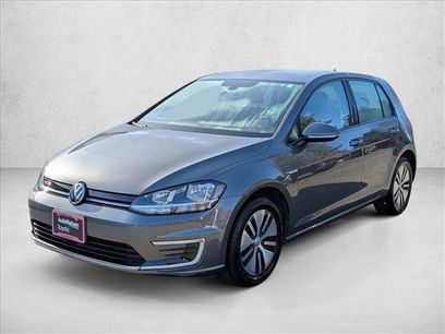 Used 2019 Volkswagen e-Golf SE w/ Driver Assistance Package