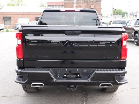 Used 2021 Chevrolet Silverado 1500 Custom w/ Safety Confidence Package AWD/4WD image 8