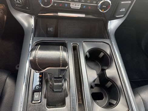 Used 2022 Ford F150 Lariat w/ Equipment Group 502A High image 61