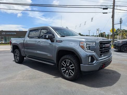 Used 2021 GMC Sierra 1500 AT4 w/ AT4 Premium Package AWD/4WD image 2