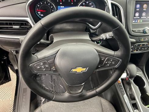 Used 2024 Chevrolet Equinox LT AWD/4WD image 20