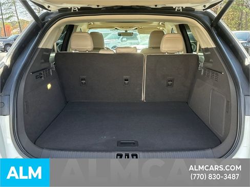 Used 2023 Lincoln Nautilus Reserve image 22