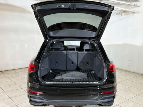 Used 2025 Audi Q3 2.0T Premium w/ Convenience Package image 24