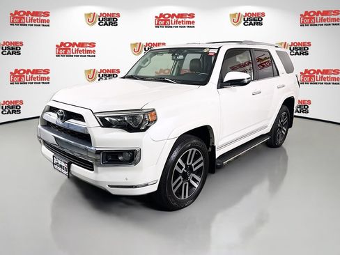 Used 2018 Toyota 4Runner Limited AWD/4WD image 14