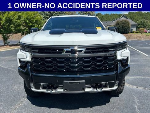 Used 2025 Chevrolet Silverado 1500 ZR2 w/ Technology Package AWD/4WD image 12