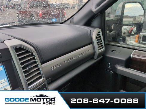 Used 2017 Ford F250 Platinum w/ Platinum Ultimate Package image 21