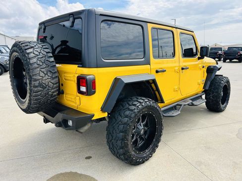 Used 2020 Jeep Wrangler Unlimited Sport S AWD/4WD image 31