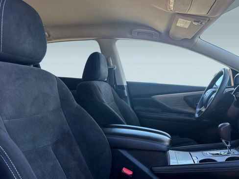 Used 2017 Nissan Murano S w/ Navigation Package image 31