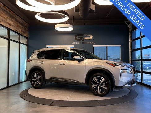 Used 2021 Nissan Rogue Platinum AWD/4WD image 1