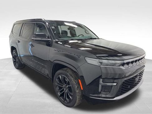 Used 2026 Jeep Grand Wagoneer Summit image 3