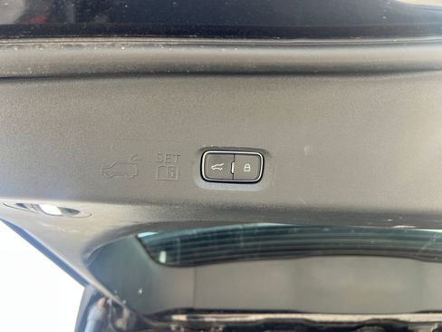 Used 2025 Ford Expedition Max Active AWD/4WD image 15